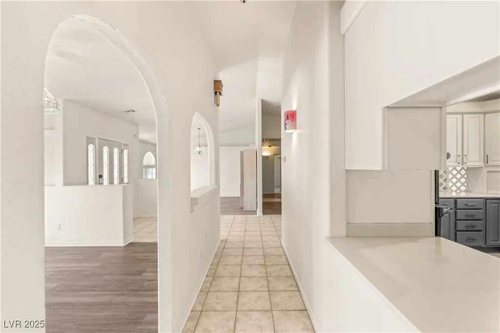 7110 La Cienega, Las Vegas, NV 89119