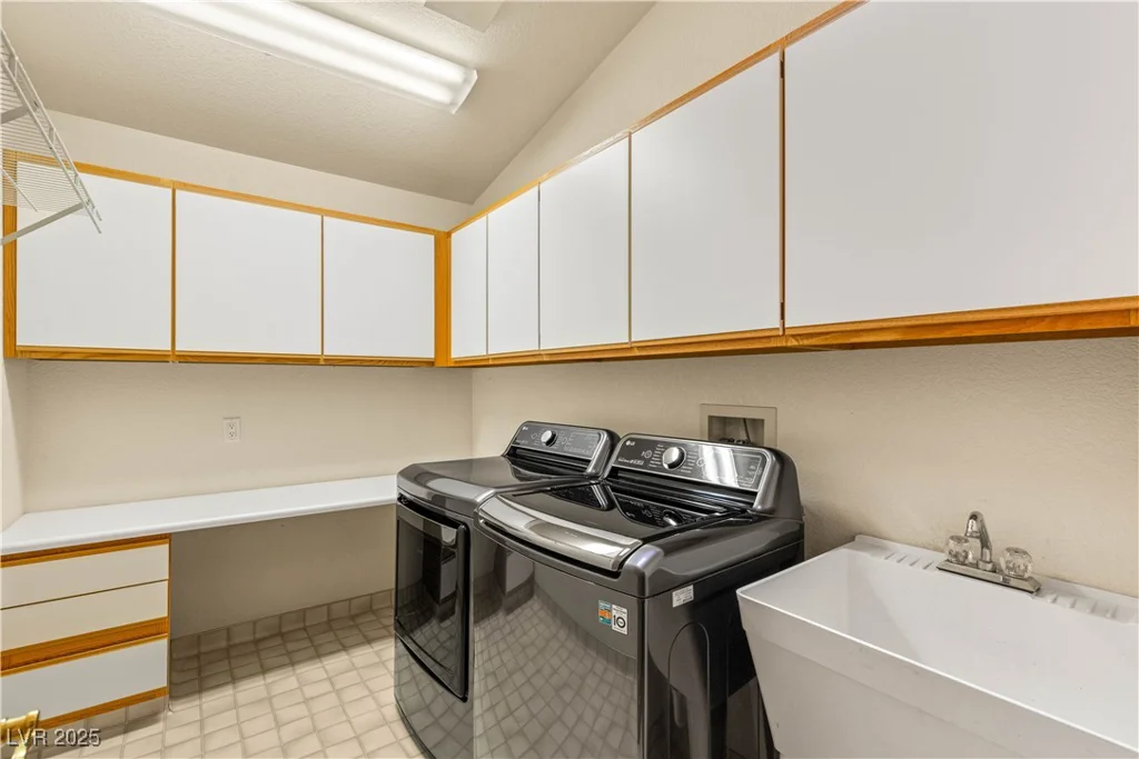 7110 La Cienega, Las Vegas, NV 89119