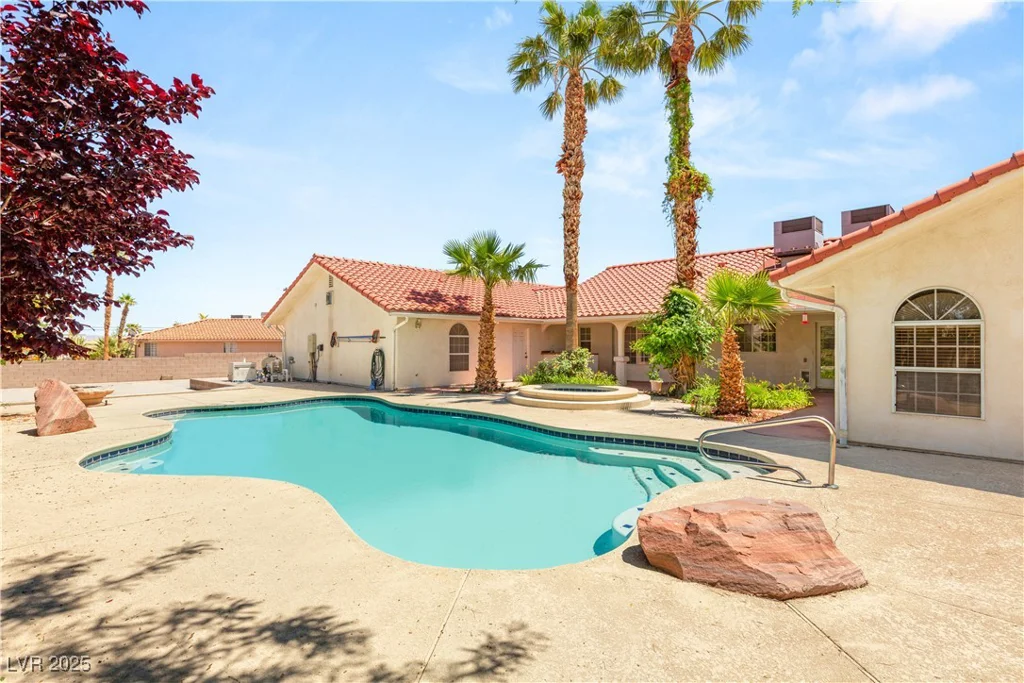 7110 La Cienega, Las Vegas, NV 89119