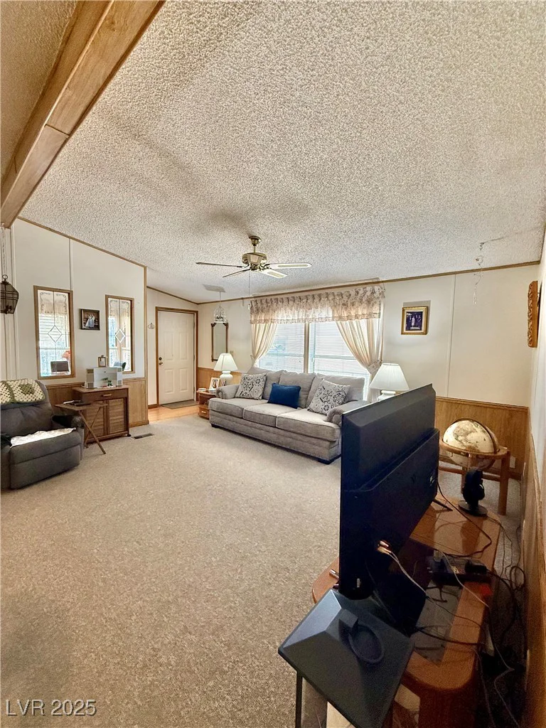 1830 Quintearo, Las Vegas, NV 89115