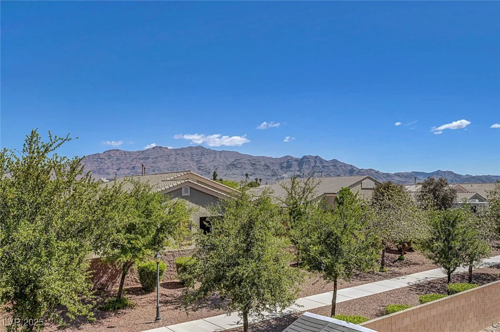 7380 Abundant Harvest, Las Vegas, NV 89131