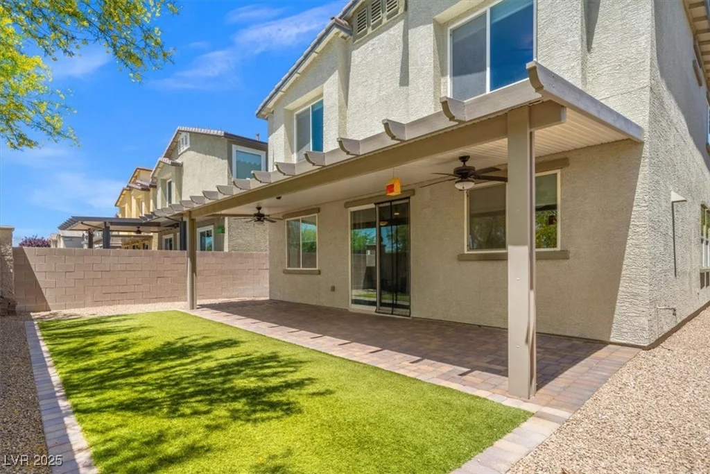 4511 Stardusk Falls, North Las Vegas, NV 89084