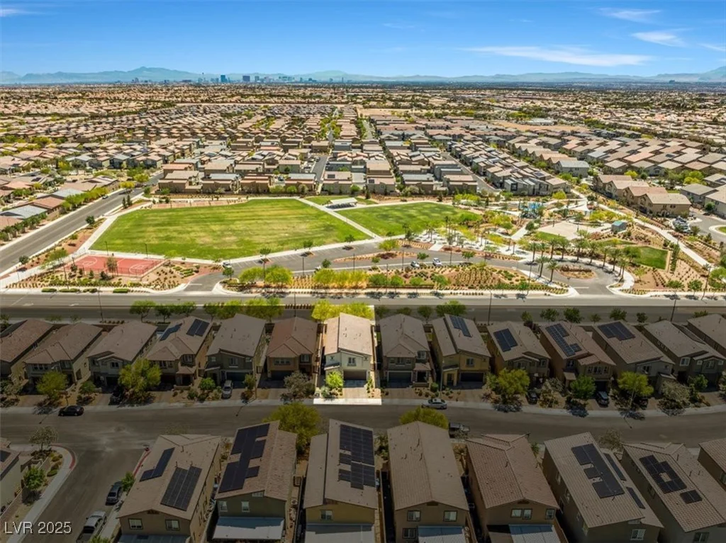 4511 Stardusk Falls, North Las Vegas, NV 89084