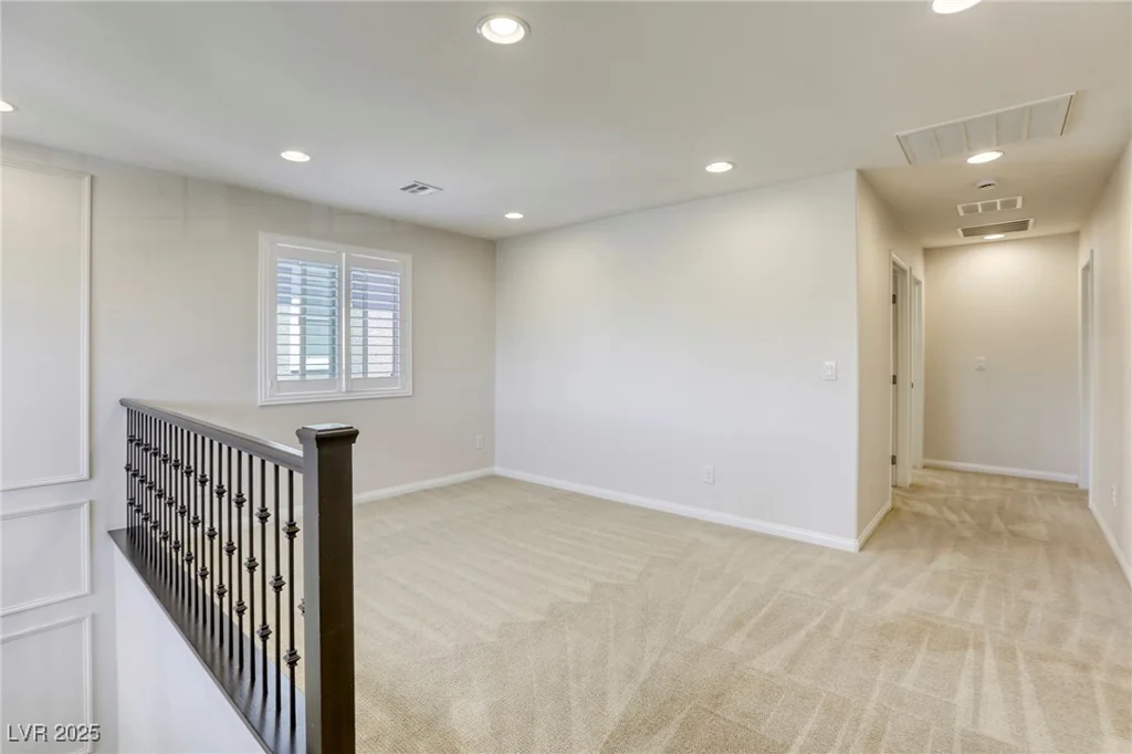 10164 Phelps Lake, Las Vegas, NV 89148