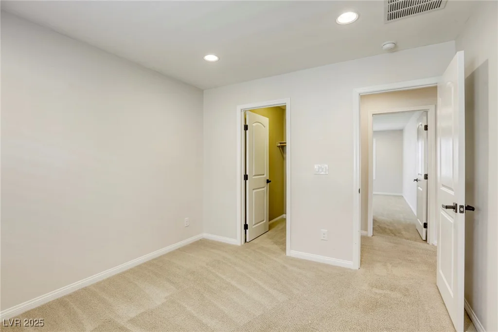 10164 Phelps Lake, Las Vegas, NV 89148