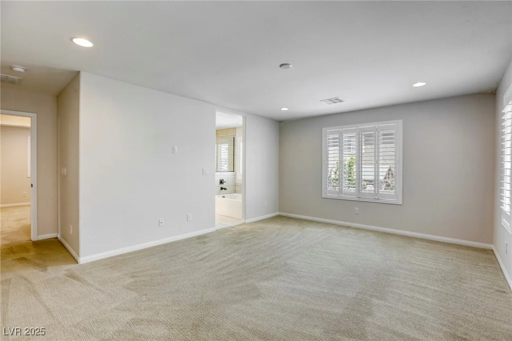 10164 Phelps Lake, Las Vegas, NV 89148