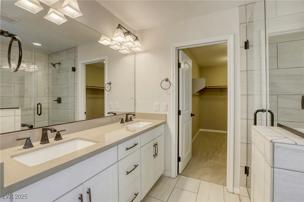 10164 Phelps Lake, Las Vegas, NV 89148