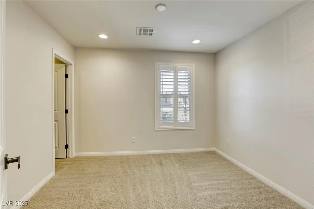 10164 Phelps Lake, Las Vegas, NV 89148