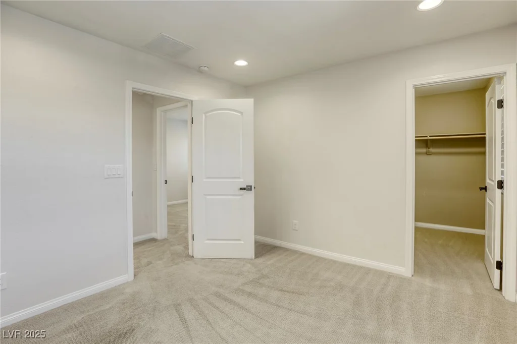 10164 Phelps Lake, Las Vegas, NV 89148