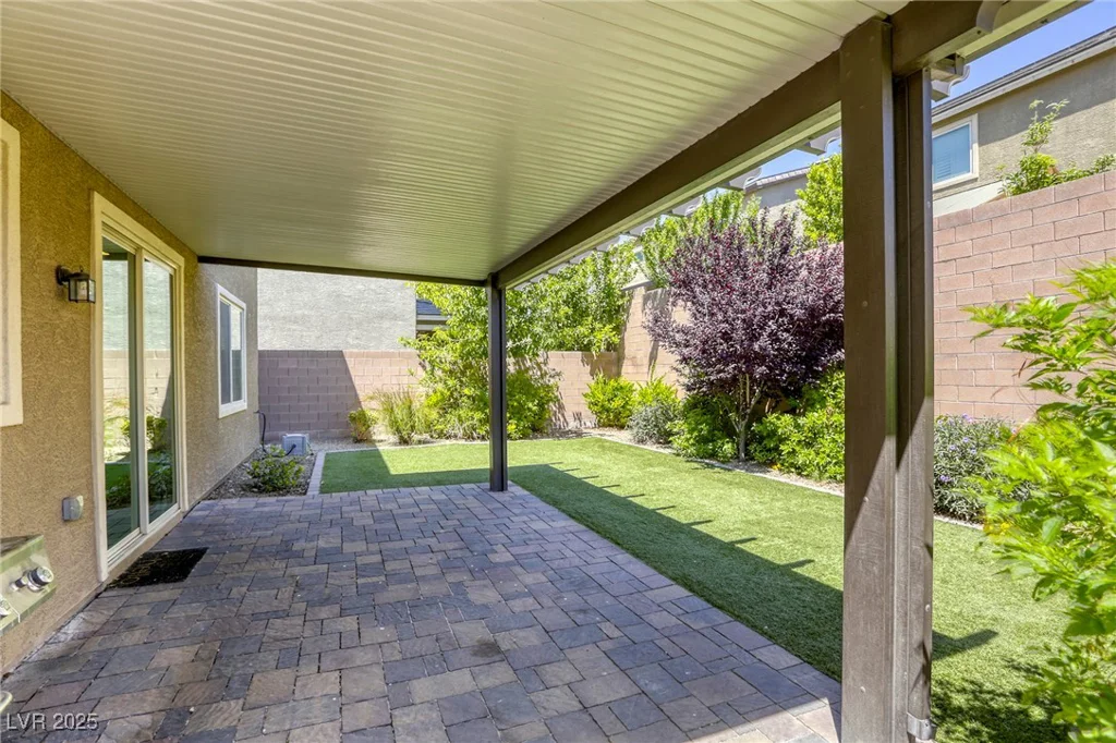 10164 Phelps Lake, Las Vegas, NV 89148