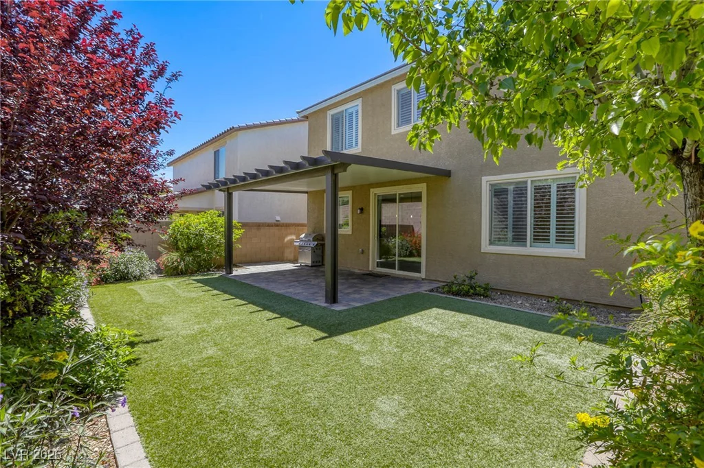 10164 Phelps Lake, Las Vegas, NV 89148