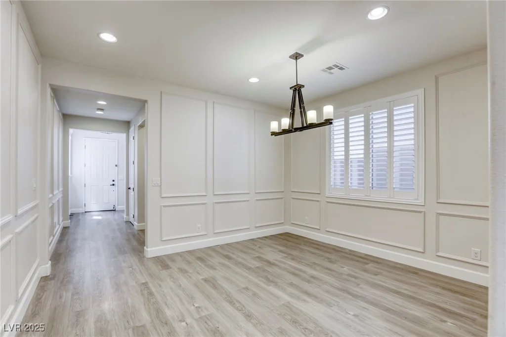 10164 Phelps Lake, Las Vegas, NV 89148