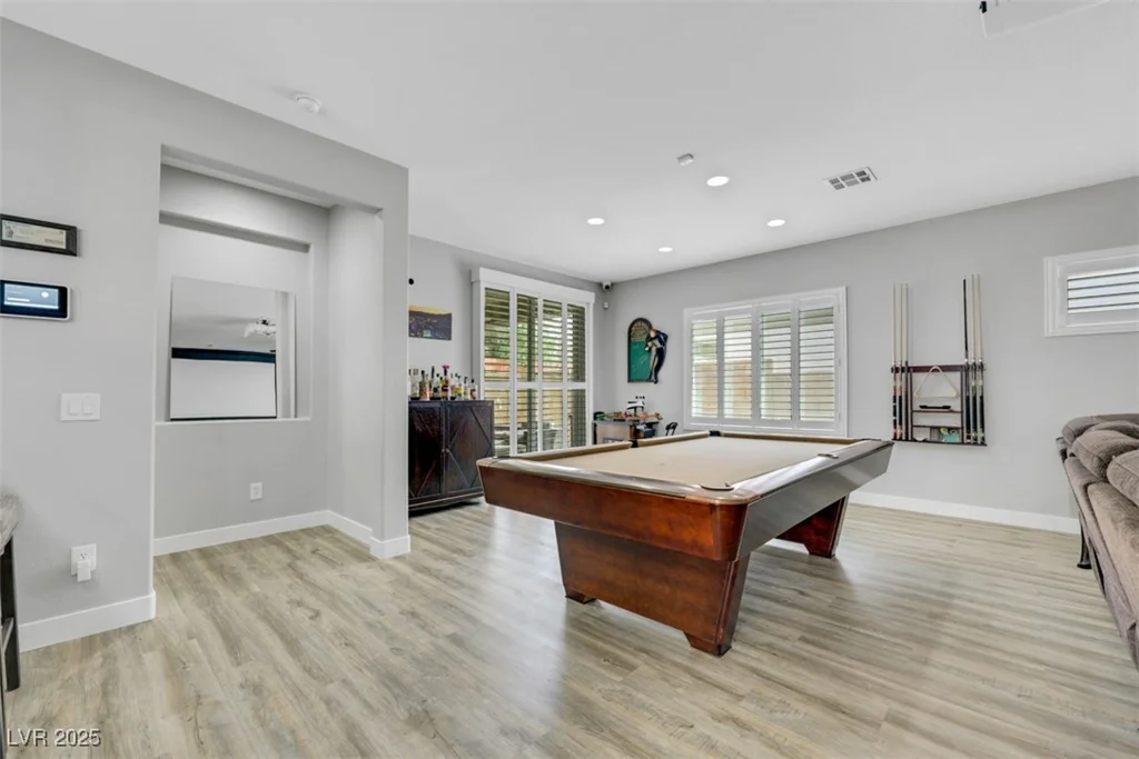 8836 Martin Downs, Las Vegas, NV 89131