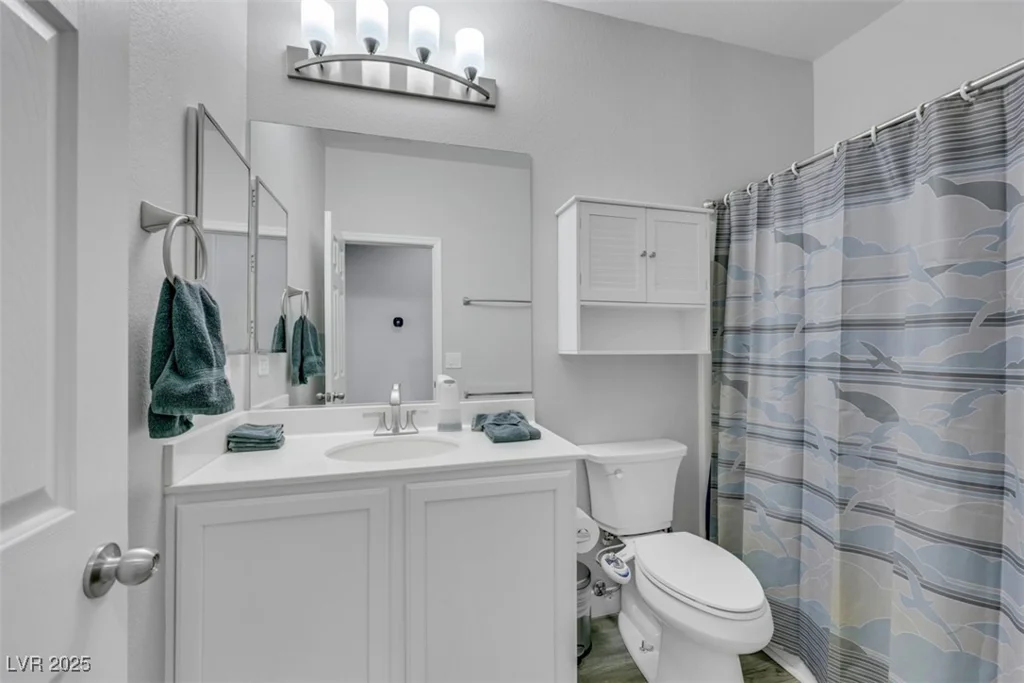 8836 Martin Downs, Las Vegas, NV 89131