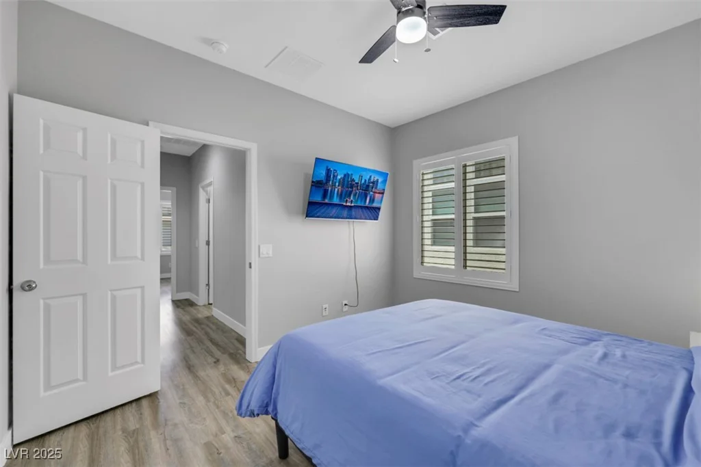 8836 Martin Downs, Las Vegas, NV 89131