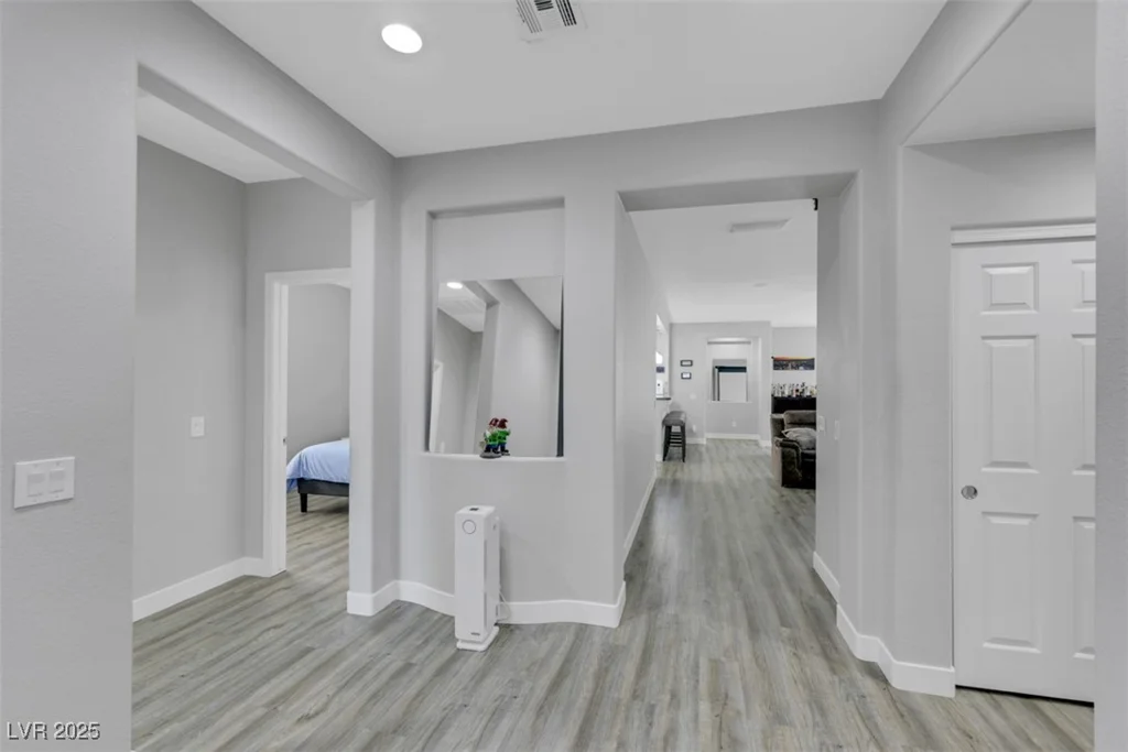 8836 Martin Downs, Las Vegas, NV 89131