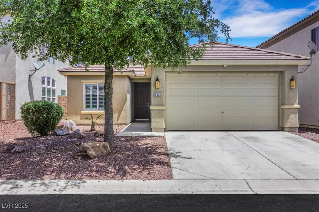 8836 Martin Downs, Las Vegas, NV 89131