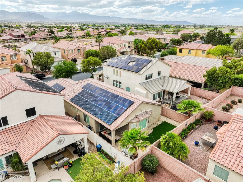 8836 Martin Downs, Las Vegas, NV 89131
