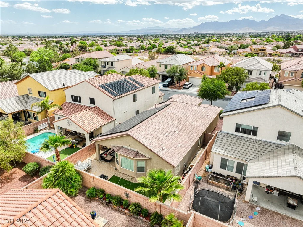 8836 Martin Downs, Las Vegas, NV 89131