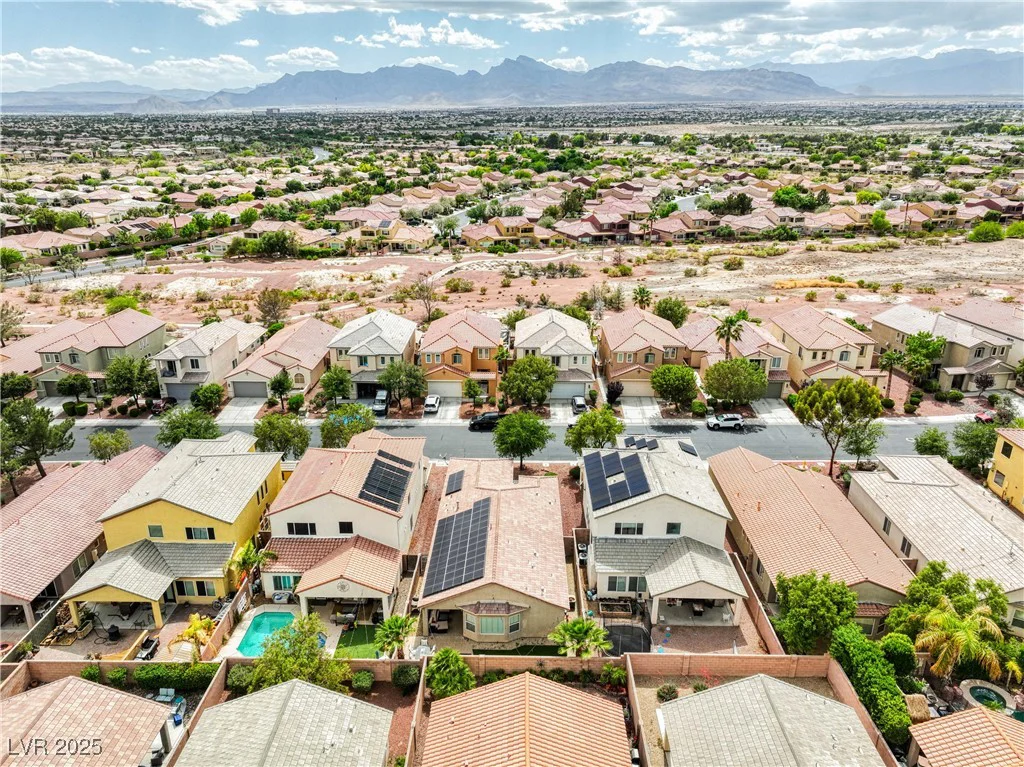 8836 Martin Downs, Las Vegas, NV 89131