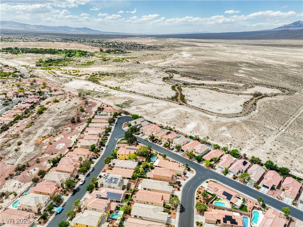 8836 Martin Downs, Las Vegas, NV 89131
