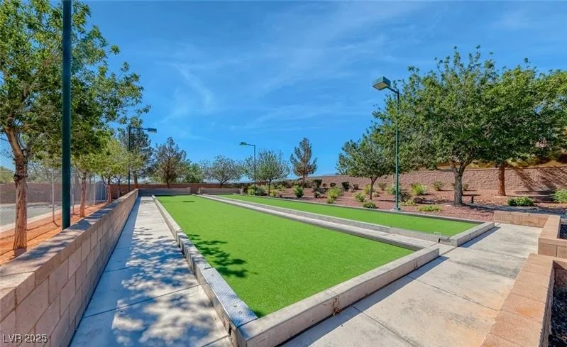 8836 Martin Downs, Las Vegas, NV 89131
