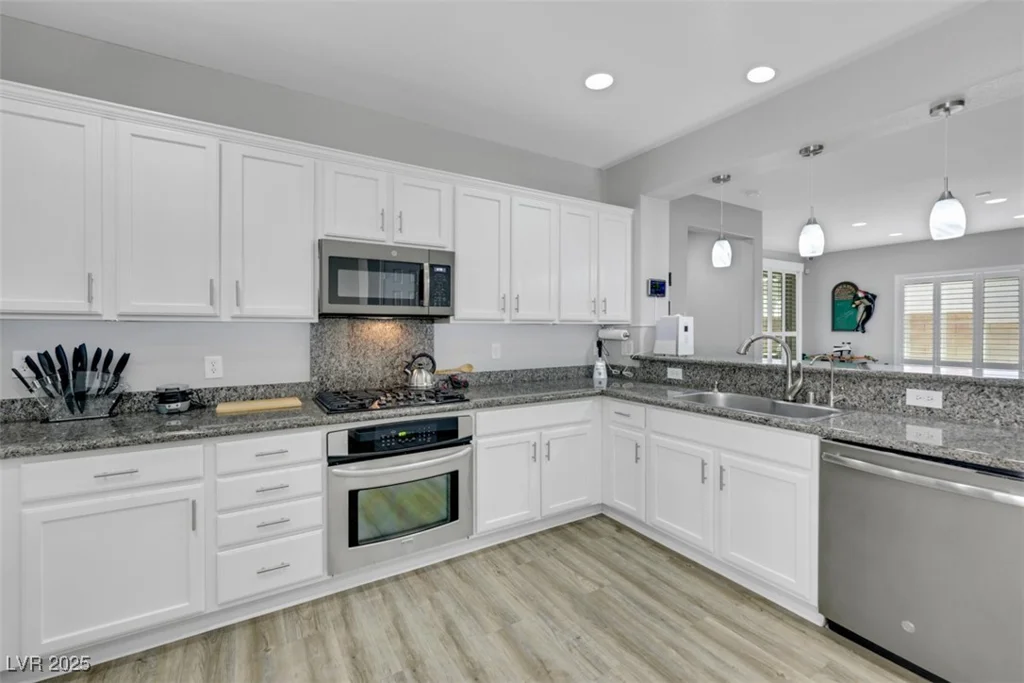 8836 Martin Downs, Las Vegas, NV 89131