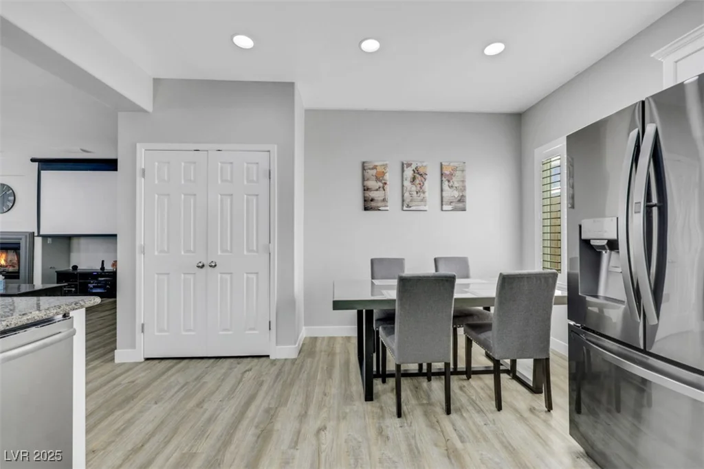 8836 Martin Downs, Las Vegas, NV 89131