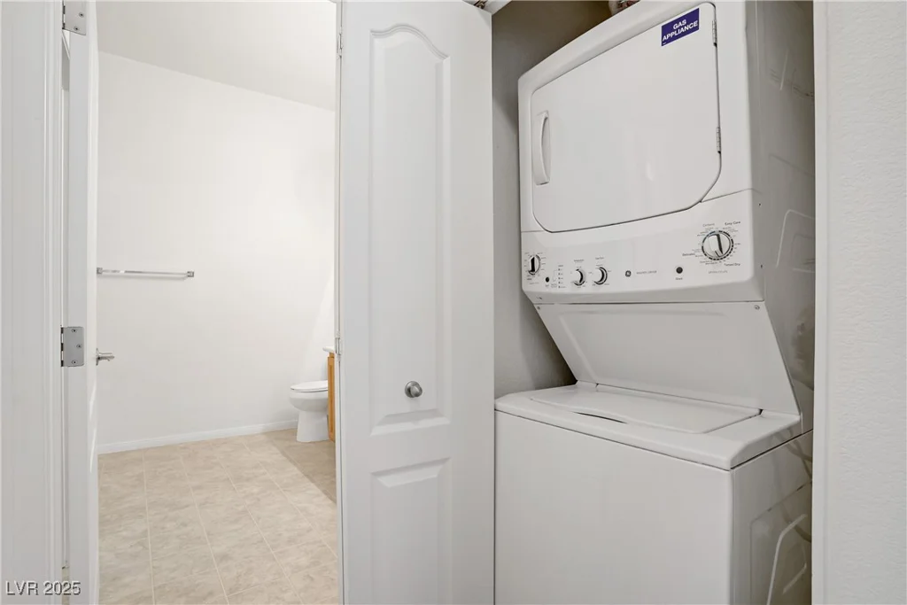 8985 Durango, Las Vegas, NV 89113
