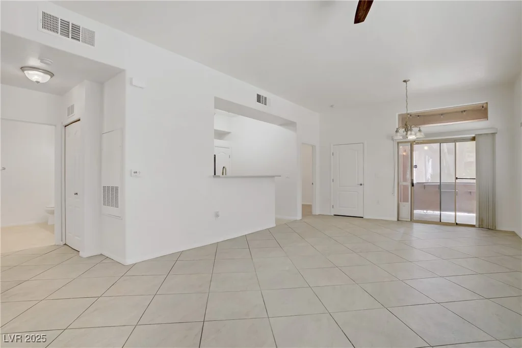8985 Durango, Las Vegas, NV 89113