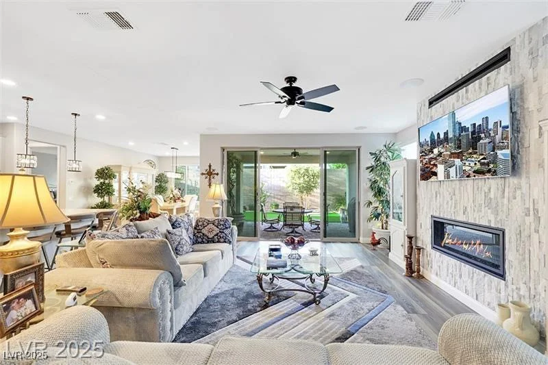 2386 Millergrove, North Las Vegas, NV 89086