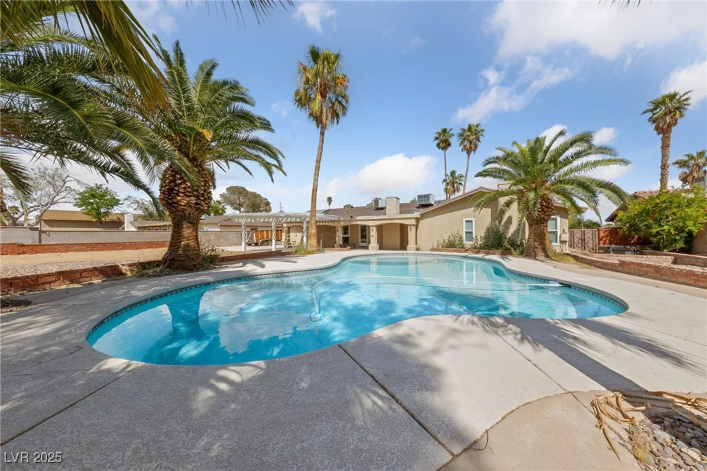 3075 Santa Margarita, Las Vegas, NV 89146