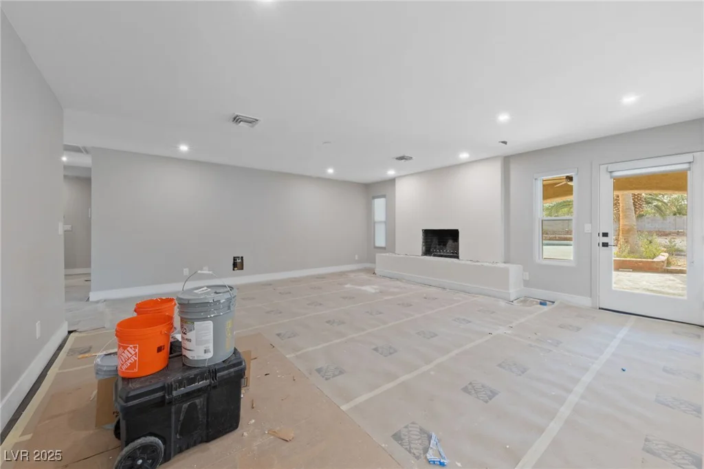3075 Santa Margarita, Las Vegas, NV 89146
