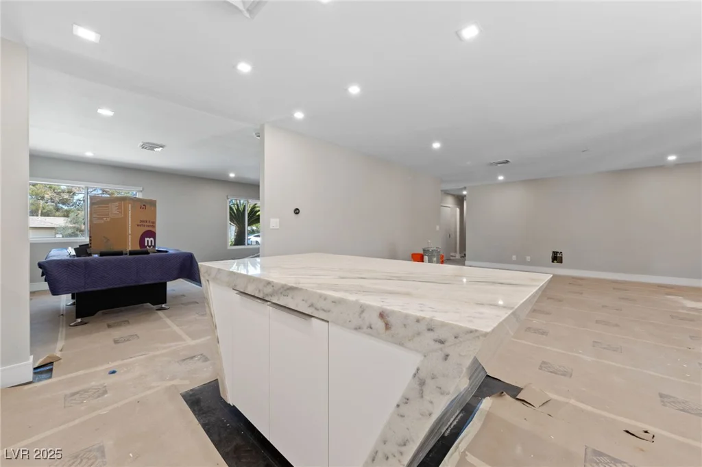 3075 Santa Margarita, Las Vegas, NV 89146