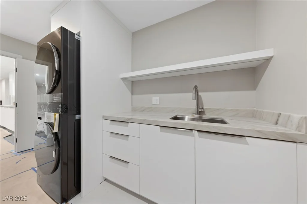 3075 Santa Margarita, Las Vegas, NV 89146