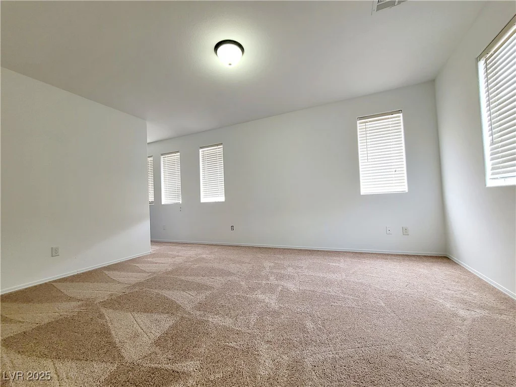 7863 Warwickshire, Las Vegas, NV 89139