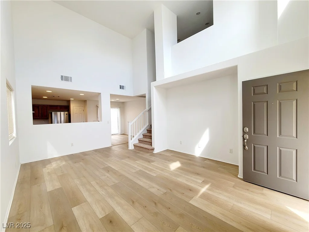 7863 Warwickshire, Las Vegas, NV 89139