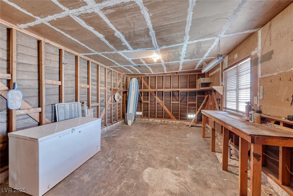 1721 Oakey, Las Vegas, NV 89104