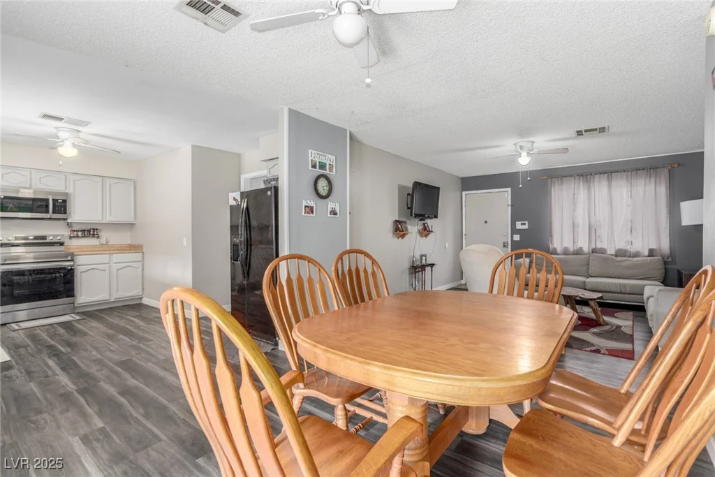 5109 Gains Mill, Las Vegas, NV 89122