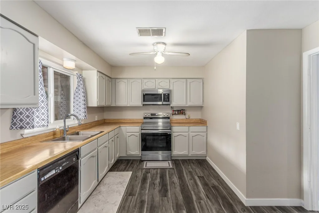 5109 Gains Mill, Las Vegas, NV 89122