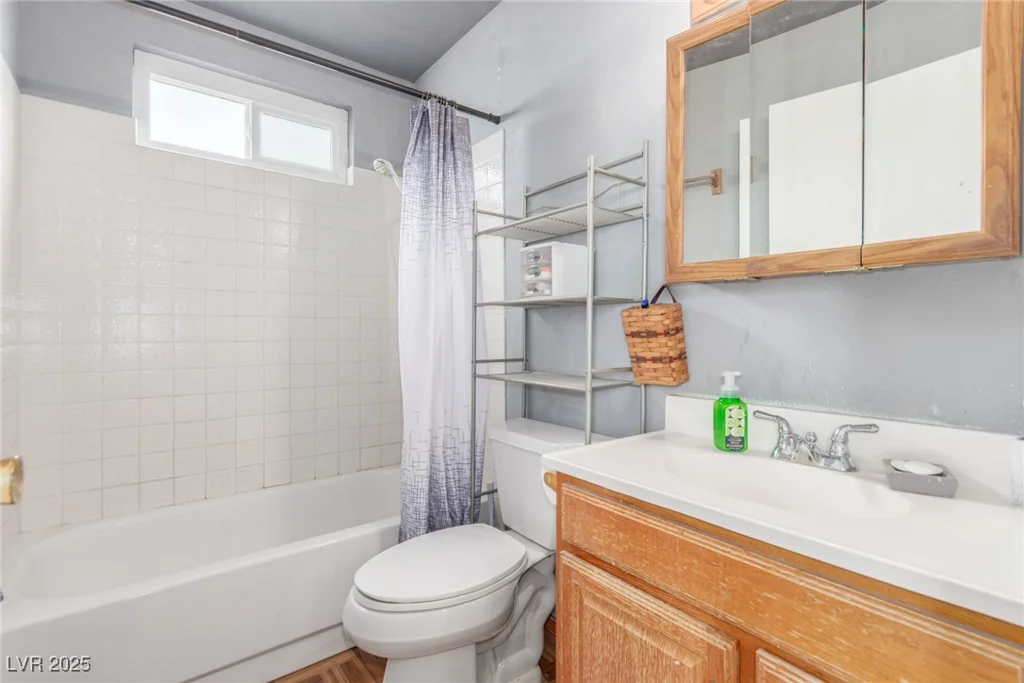 5109 Gains Mill, Las Vegas, NV 89122