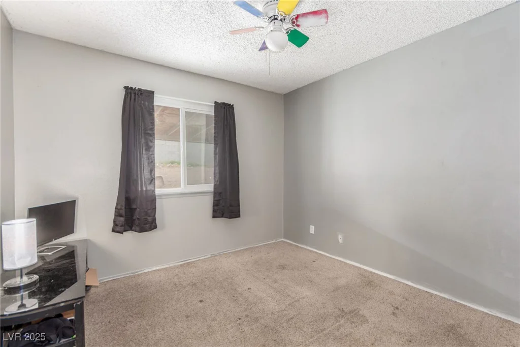 5109 Gains Mill, Las Vegas, NV 89122