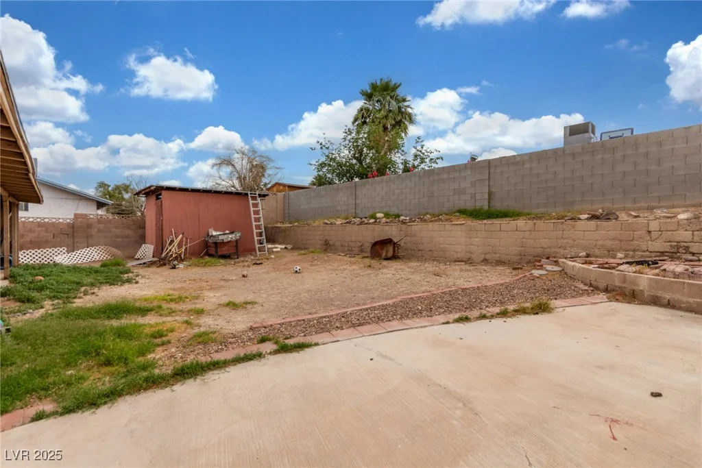 5109 Gains Mill, Las Vegas, NV 89122