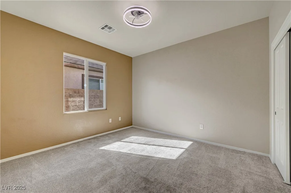 2520 ECLIPSING STARS, Henderson, NV 89044