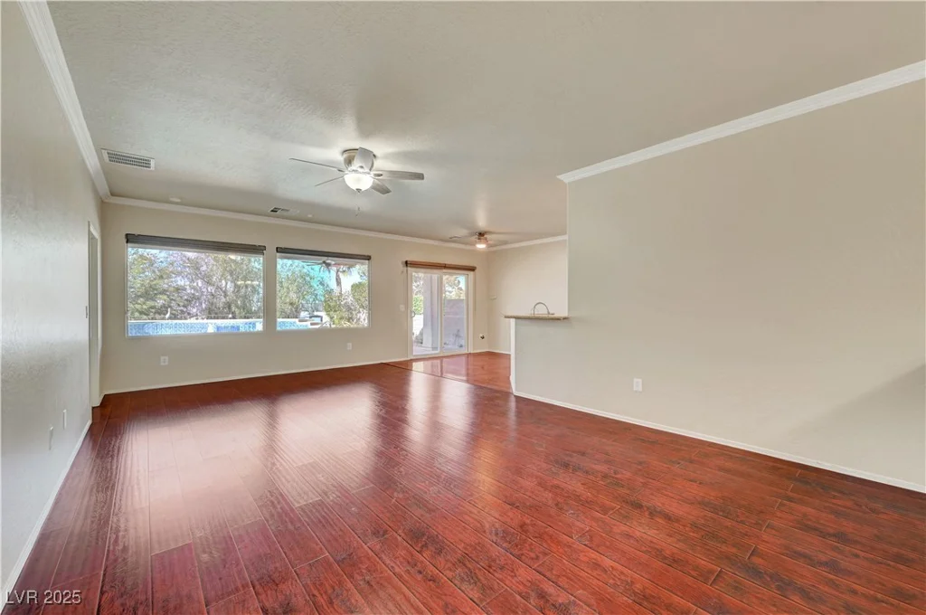 2520 ECLIPSING STARS, Henderson, NV 89044