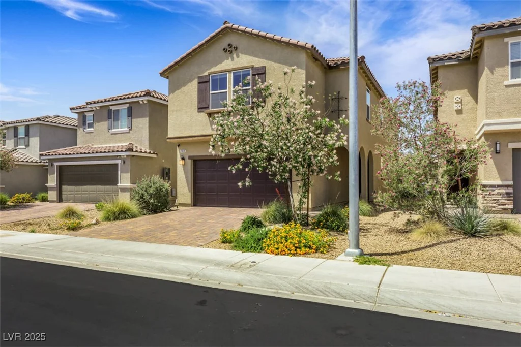 7011 Toll Mountain, North Las Vegas, NV 89086