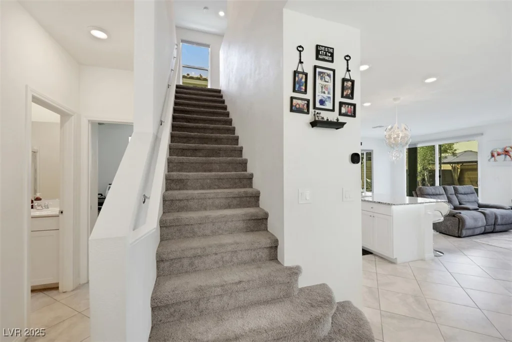 7011 Toll Mountain, North Las Vegas, NV 89086