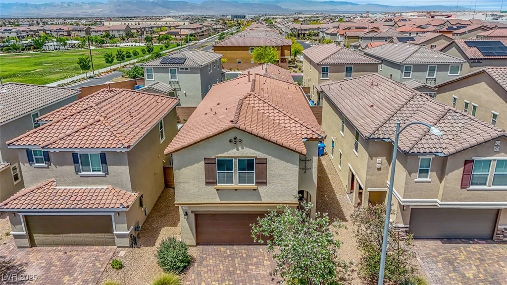 7011 Toll Mountain, North Las Vegas, NV 89086