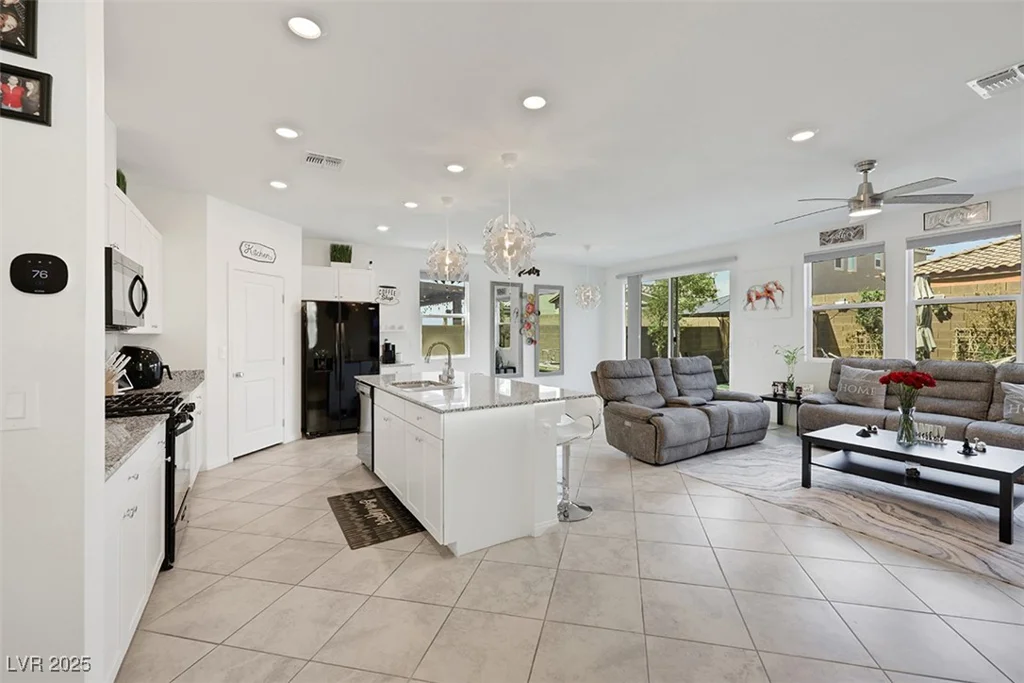 7011 Toll Mountain, North Las Vegas, NV 89086