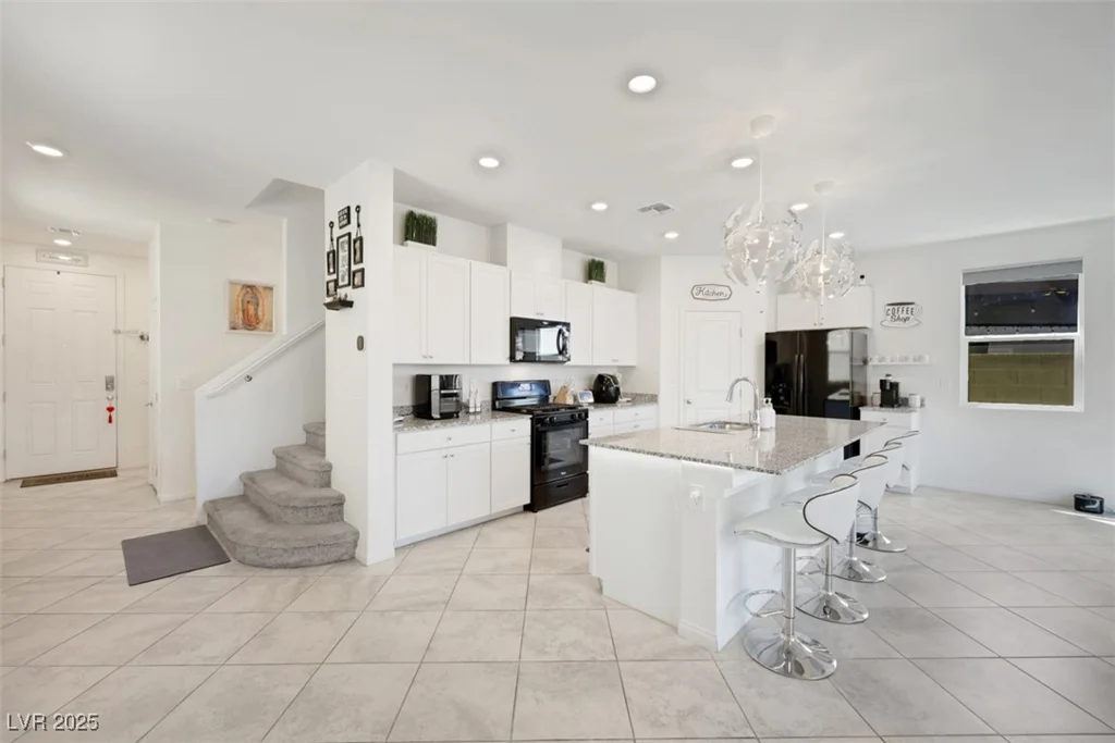 7011 Toll Mountain, North Las Vegas, NV 89086